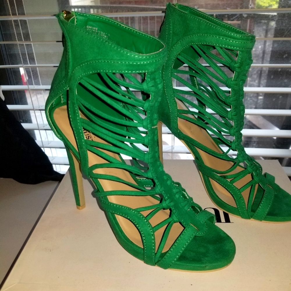 Green Heels